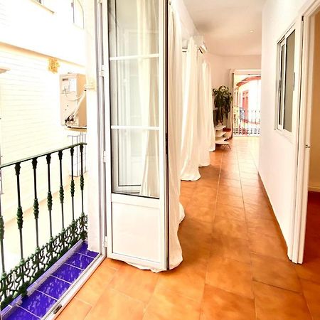 Comfortable Studio Old Town, Parking Optional Sevilla Exteriér fotografie