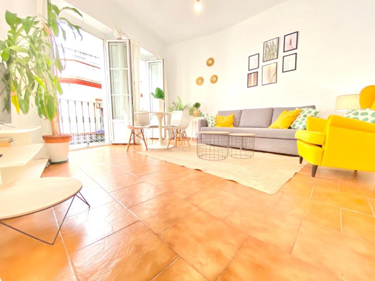 Comfortable Studio Old Town, Parking Optional Sevilla Exteriér fotografie