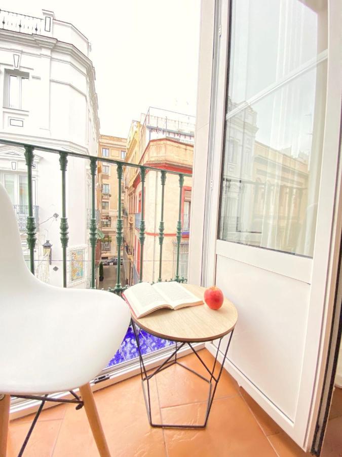 Comfortable Studio Old Town, Parking Optional Sevilla Exteriér fotografie
