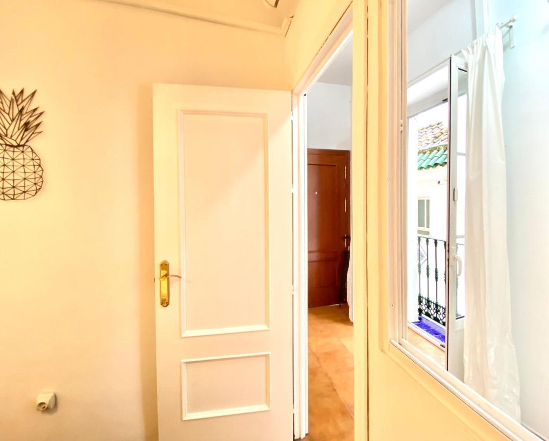 Comfortable Studio Old Town, Parking Optional Sevilla Exteriér fotografie