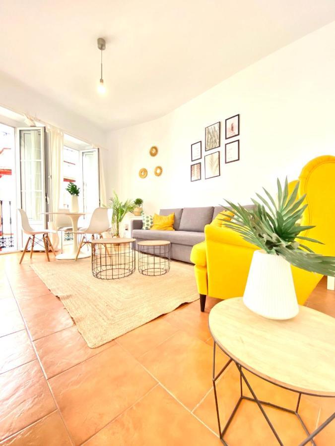 Comfortable Studio Old Town, Parking Optional Sevilla Exteriér fotografie