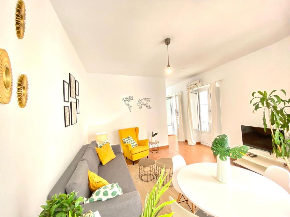 Comfortable Studio Old Town, Parking Optional Sevilla Exteriér fotografie